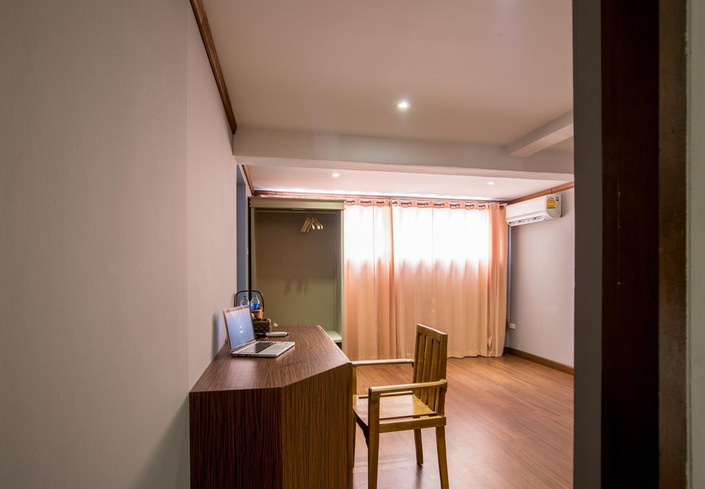 At Ease Bijou Chiang Mai Quarto foto